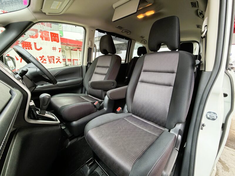 SERENA セレナ ハイウェイスター Vセレクション【総合評価優良車】【特別仕様車】【車検2年付】