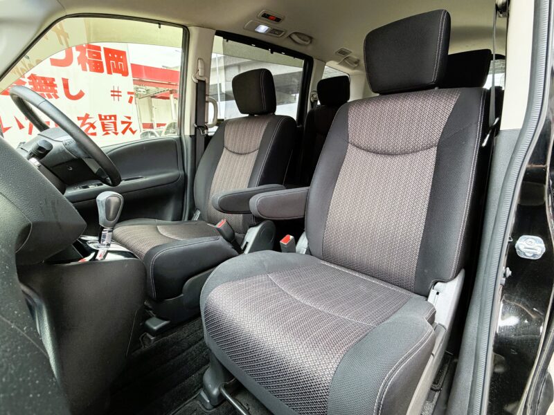SERENA セレナ ハイウェイスター S-HYBRID"後期型"【車検2年付】