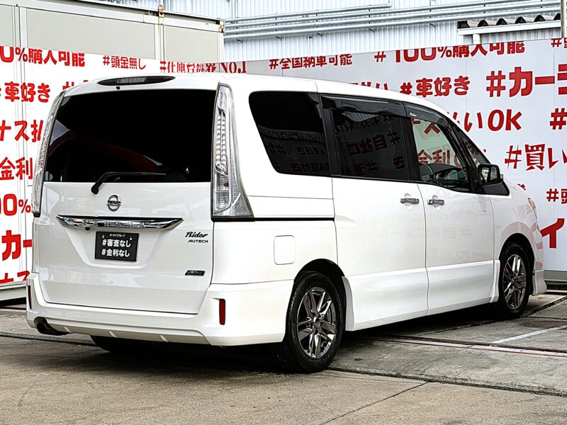 SERENA セレナ ライダー ブラックライン S-HYBRID 【特別仕様車】