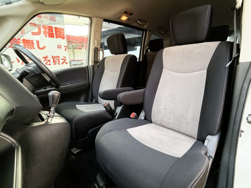 SERENA セレナ ライダー ブラックライン S-HYBRID 【特別仕様車】