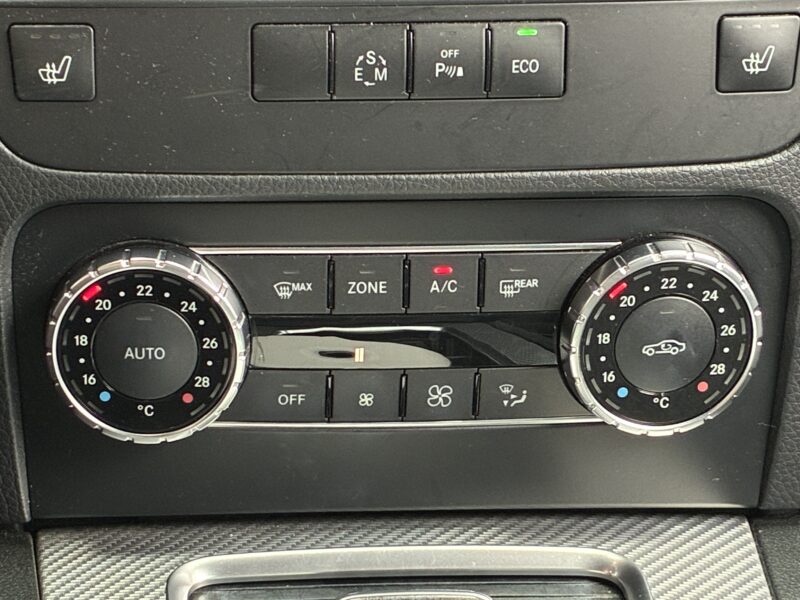 MERCEDES BENZ メルセデスベンツ GLK350 4マチック AMGスポーツパッケージ【総合評価優良車】【4WD】【車検2年付】