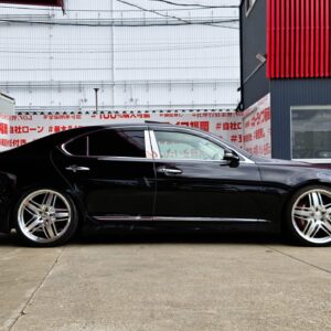 LEXUS　レクサス　LS460　バージョンSZ Iパッケージ　＂中期型＂【カスタム】【車検２年付】
