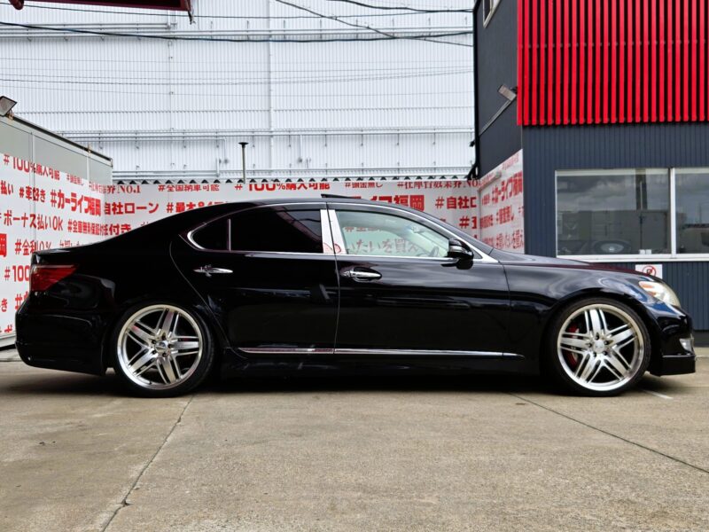 LEXUS レクサス LS460 バージョンSZ Iパッケージ "中期型"【カスタム】【車検2年付】