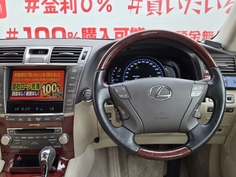 LEXUS レクサス LS460 バージョンSZ Iパッケージ "中期型"【カスタム】【車検2年付】