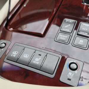 LEXUS　レクサス　LS460　バージョンSZ Iパッケージ　＂中期型＂【カスタム】【車検２年付】