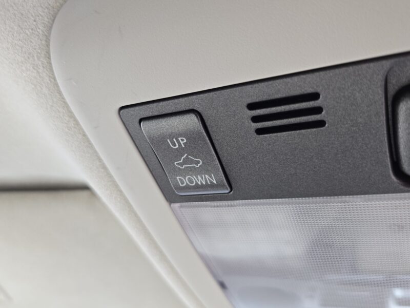 LEXUS レクサス LS460 バージョンSZ Iパッケージ "中期型"【カスタム】【車検2年付】