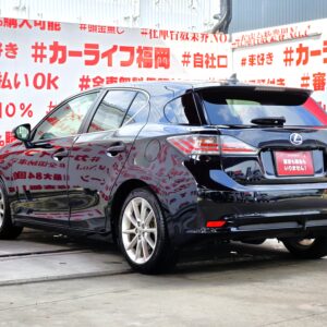 LEXUS レクサス　CT200h バージョンC【ユーザー買取車】
