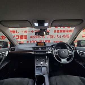 LEXUS レクサス　CT200h バージョンC【ユーザー買取車】