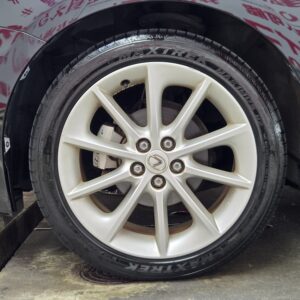 LEXUS レクサス　CT200h バージョンC【ユーザー買取車】