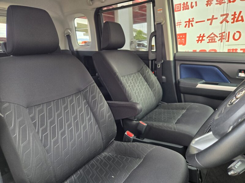ROOMY ルーミー カスタムG 後期型 【車検2年付】