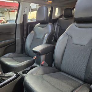 JEEP COMPASS　ジープ・コンパス　リミテッド【総合評価優良車】【４ＷＤ】【ワンオーナー】【車検２年付】
