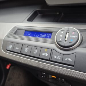 FREED　フリードハイブリッド　ジャストセレクション　＂後期型＂【車検２年付】　