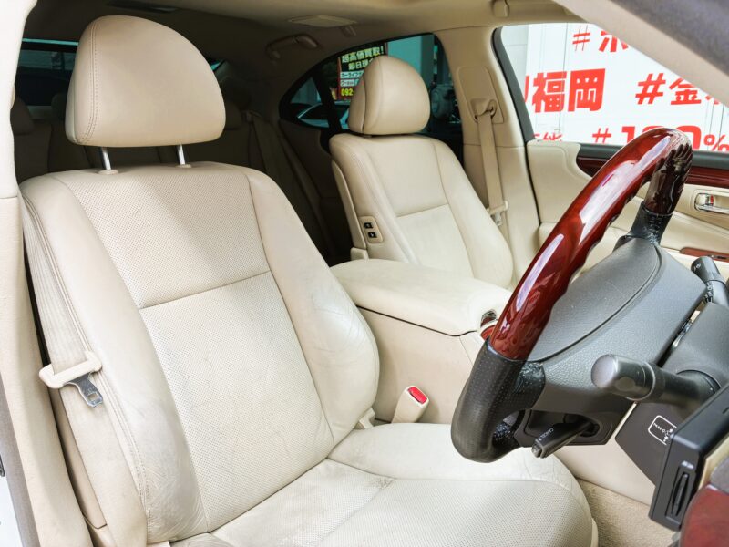 LEXUS レクサス LS460 【ユーザー買い取り車】