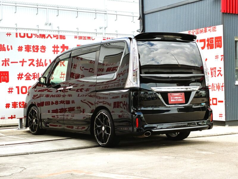 SERENA セレナ ライダーブラックライン【特別仕様車】【車検2年付】