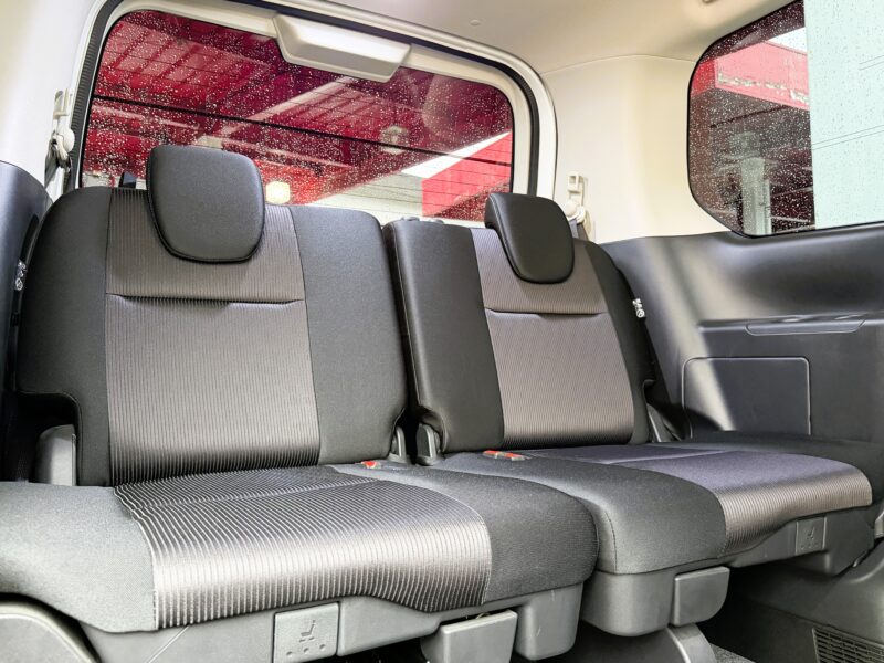 SERENA セレナ ハイウェイスター Vセレクション【総合評価優良車】【特別仕様車】【車検2年付】
