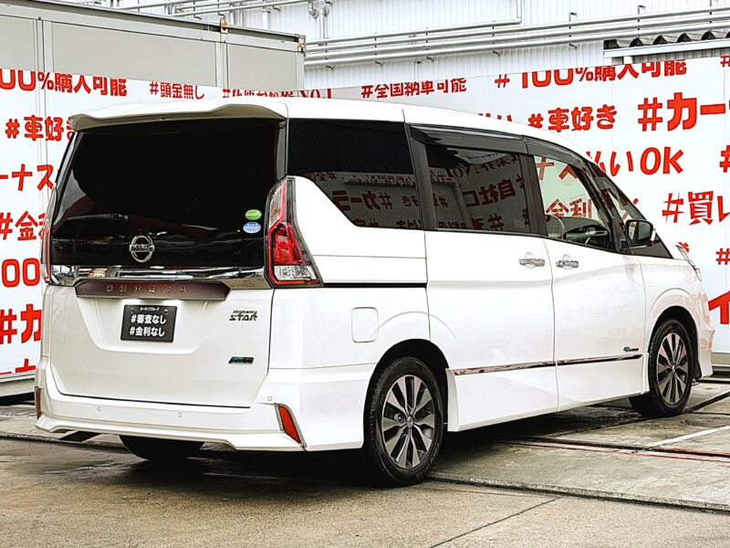 SERENA セレナ ハイウェイスター Vセレクション【総合評価優良車】【特別仕様車】【車検2年付】