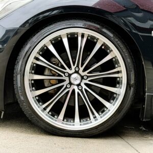 FUGA フーガハイブリッド VIPパッケージ 【カスタム】【車検2年付】