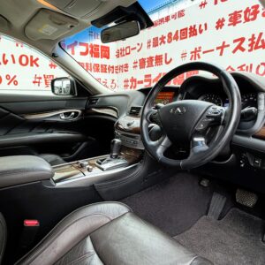 FUGA フーガハイブリッド VIPパッケージ 【カスタム】【車検2年付】