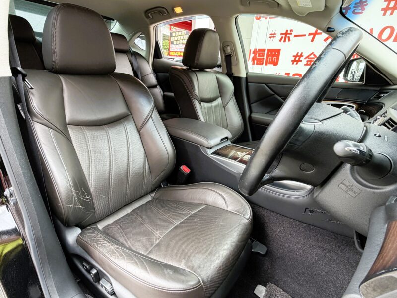 FUGA フーガハイブリッド VIPパッケージ 【カスタム】【車検2年付】