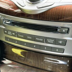 FUGA フーガハイブリッド VIPパッケージ 【カスタム】【車検2年付】