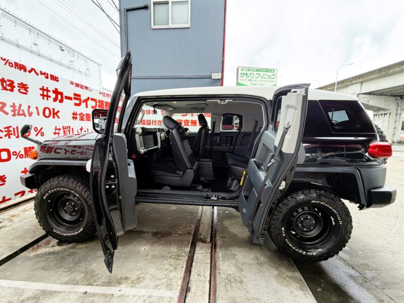 FJクルーザー ベースグレード 【総合評価優良車】【4WD】【車検2年付】