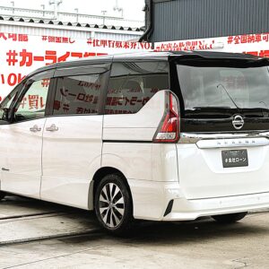 SERENA　セレナ　ハイウェイスター　Vセレクション【総合評価優良車】【特別仕様車】【車検２年付】