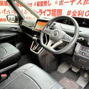 SERENA　セレナ　ハイウェイスター　Vセレクション【総合評価優良車】【特別仕様車】【車検２年付】