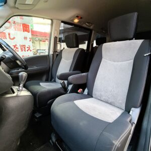 SERENA　セレナ　ライダー　ブラックライン Ｓ－ＨＹＢＲＩＤ アドバンスドセーフティーパッケージ＂後期型＂【特別仕様車】【カスタム】