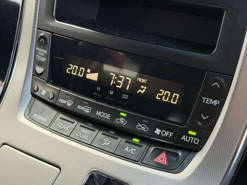 VELLFIRE ヴェルファイア 2.4Z プラチナセレクション【総合評価優良車】【特別仕様車】【カスタム】