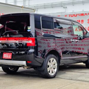 DELICA　デリカD5　シャモニー　【特別仕様車】【4WD】【ワンオーナー】【車検２年付】　