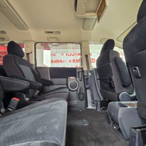 DELICA　デリカD5　シャモニー　【特別仕様車】【4WD】【ワンオーナー】【車検２年付】　