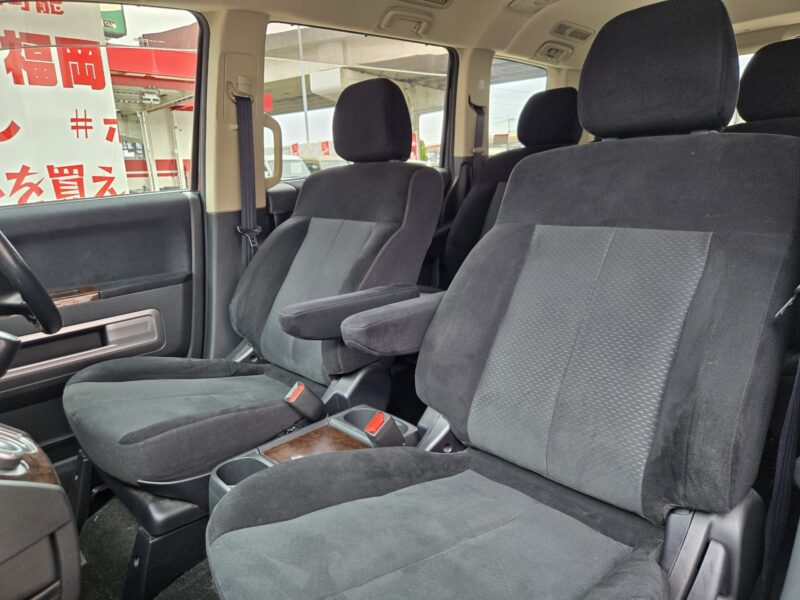 DELICA デリカD5 シャモニー 【特別仕様車】【4WD】【ワンオーナー】【車検2年付】