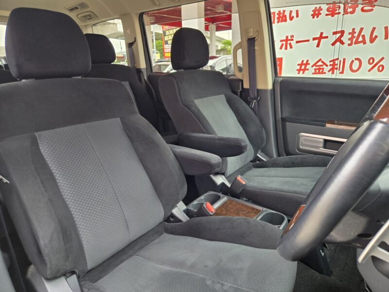 DELICA デリカD5 シャモニー 【特別仕様車】【4WD】【ワンオーナー】【車検2年付】