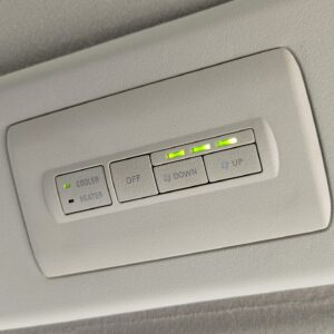 DELICA　デリカD5　シャモニー　【特別仕様車】【4WD】【ワンオーナー】【車検２年付】　