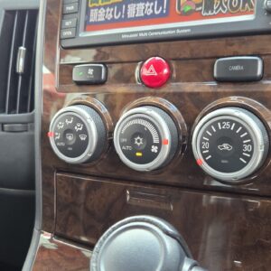DELICA　デリカD5　シャモニー　【特別仕様車】【4WD】【ワンオーナー】【車検２年付】　
