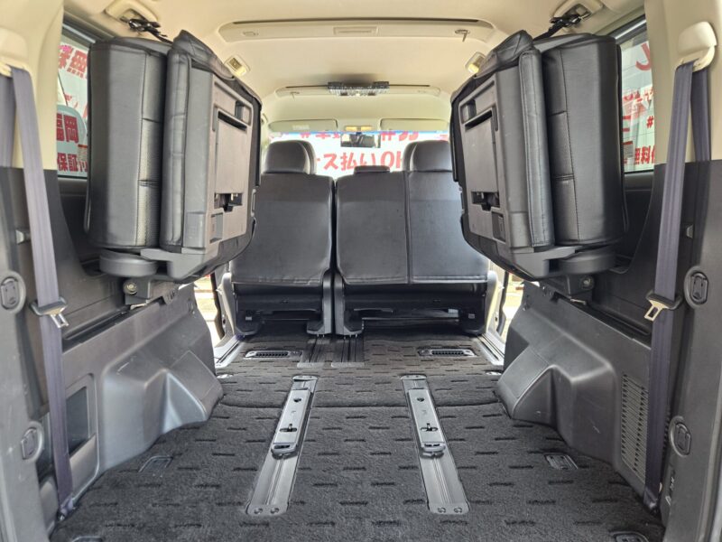 DELICA デリカD5 Gパワーパッケージ 【カスタム】【4WD】【ワンオーナー】【車検2年付】