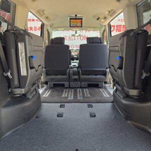 SERENA　セレナ　ハイウェイスター Vセレクション　【特別仕様車】【車検２年付】　