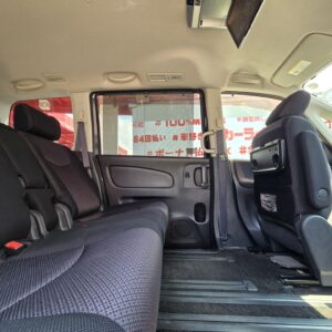 SERENA　セレナ　ハイウェイスター Vセレクション　【特別仕様車】【車検２年付】　