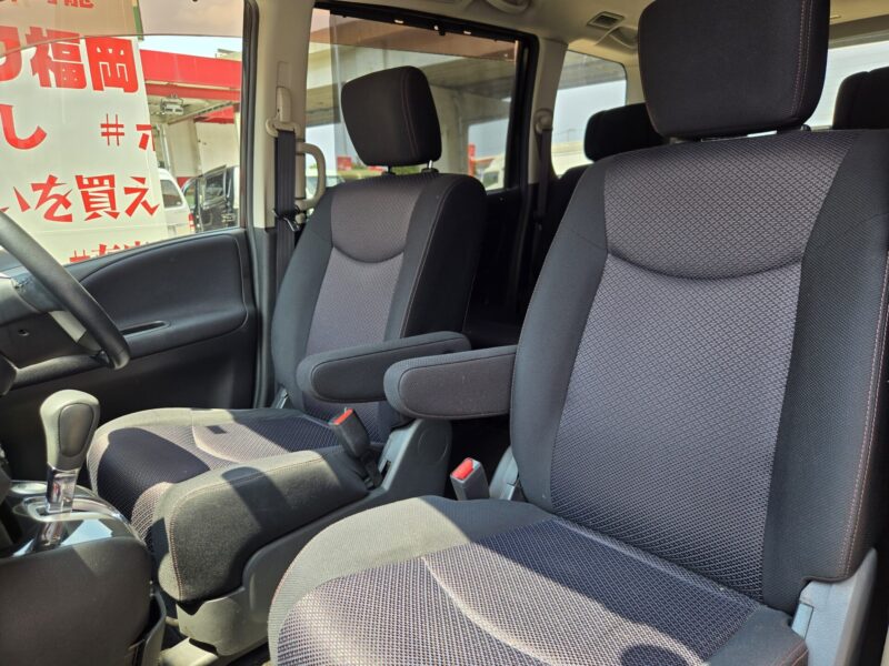 SERENA セレナ ハイウェイスター Vセレクション 【特別仕様車】【車検2年付】