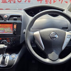 SERENA　セレナ　ハイウェイスター Vセレクション　【特別仕様車】【車検２年付】　