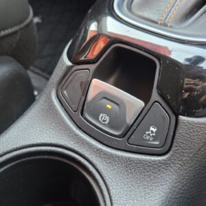 JEEP COMPASS　ジープ・コンパス　リミテッド【総合評価優良車】【４ＷＤ】【車検２年付】