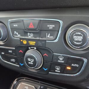 JEEP COMPASS　ジープ・コンパス　リミテッド【総合評価優良車】【４ＷＤ】【車検２年付】