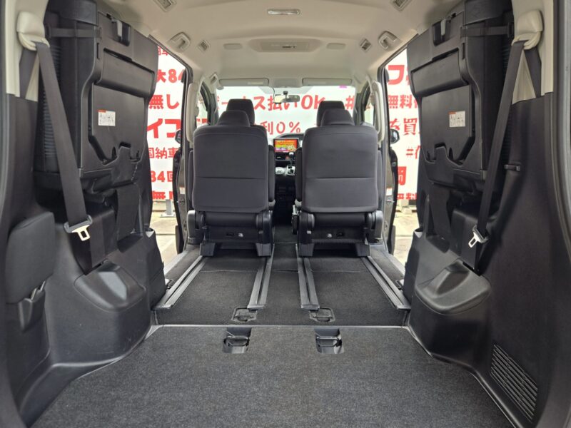 VOXY ヴォクシー ZS煌 【特別仕様車】【車検2年付】