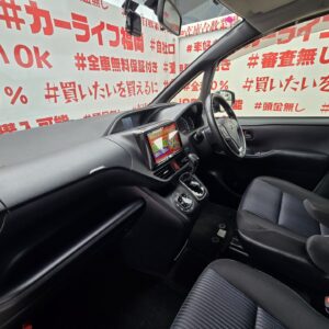 VOXY　ヴォクシー　ＺＳ煌　【特別仕様車】【車検２年付】　