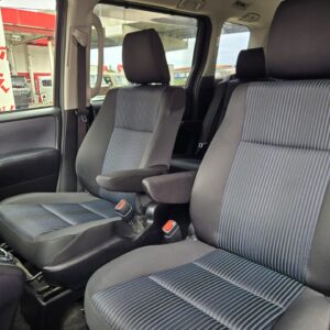 VOXY　ヴォクシー　ＺＳ煌　【特別仕様車】【車検２年付】　