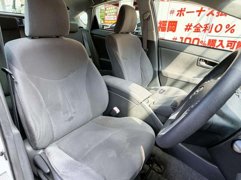 PRIUS プリウス S【総合評価優良車】【車検2年付】
