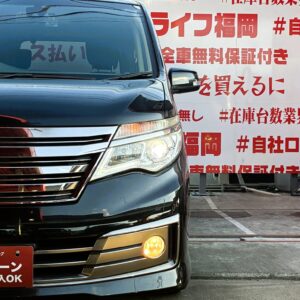 SERENA セレナ ライダーパフォーマンススペックブラックライン S-HYBRID 【特別仕様車】【車検2年付】