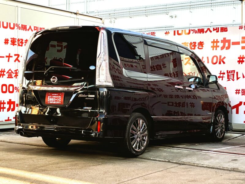 SERENA セレナ ライダーパフォーマンススペックブラックライン S-HYBRID 【特別仕様車】【車検2年付】
