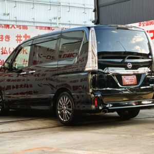 SERENA セレナ ライダーパフォーマンススペックブラックライン S-HYBRID 【特別仕様車】【車検2年付】