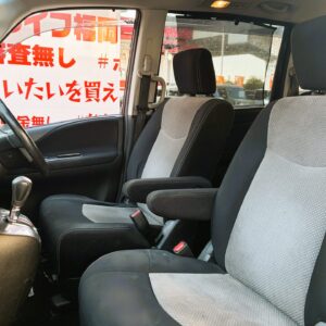 SERENA セレナ ライダーパフォーマンススペックブラックライン S-HYBRID 【特別仕様車】【車検2年付】